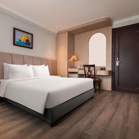 Minasi Premium Hotel Hanoi Exteriör bild