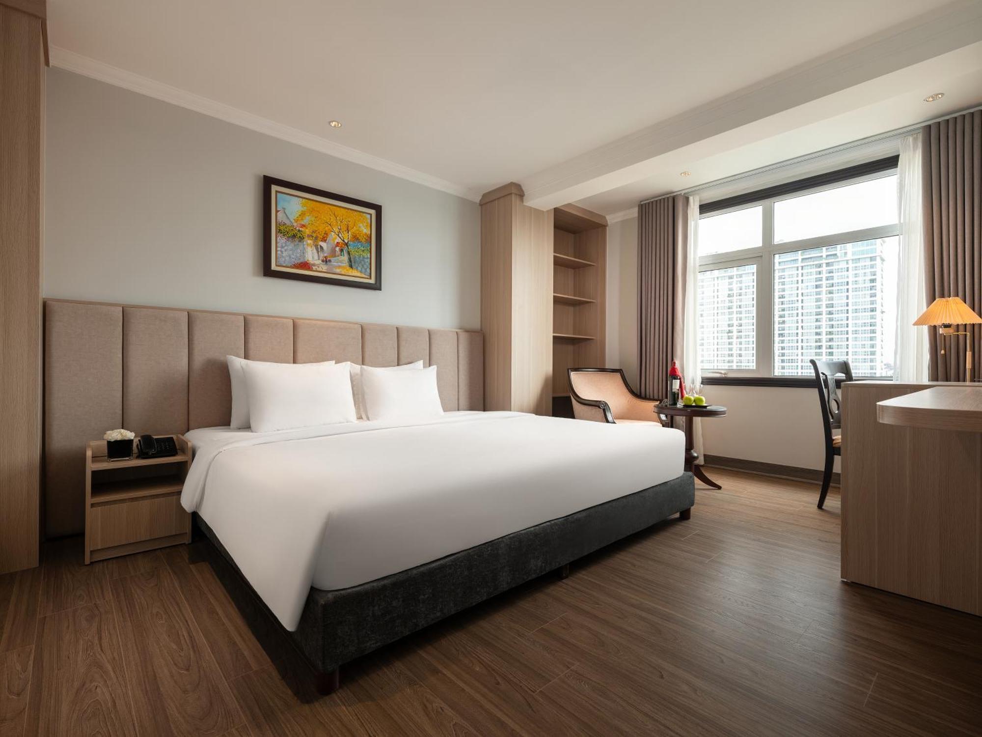 Minasi Premium Hotel Hanoi Exteriör bild